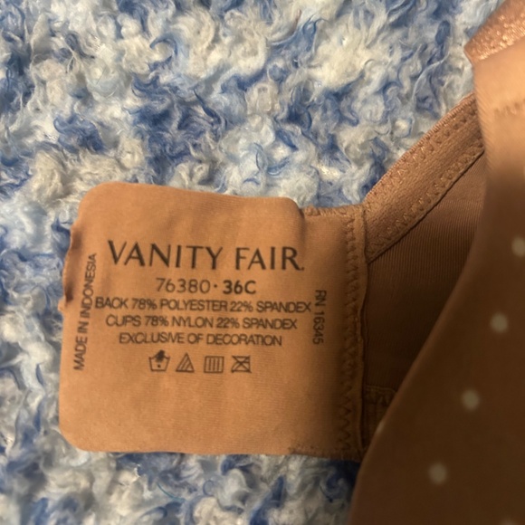 Set of four 36 c underwire padded bras - Picture 5 of 10